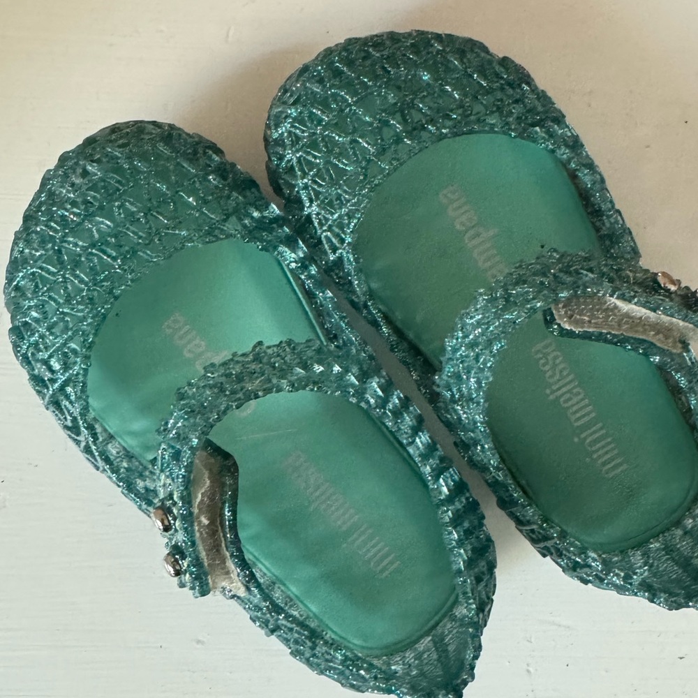 Mini Melissa campana in aqua blue color (no longer available!)